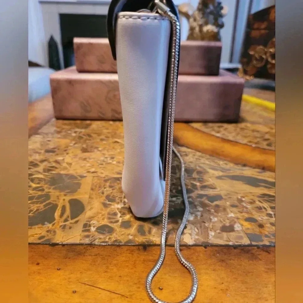 Kate Spade Clutch w/chain - Picture 3 of 9